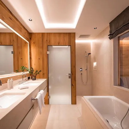 Arla Luxury Ξενοδοχείο με διαμερίσματα *